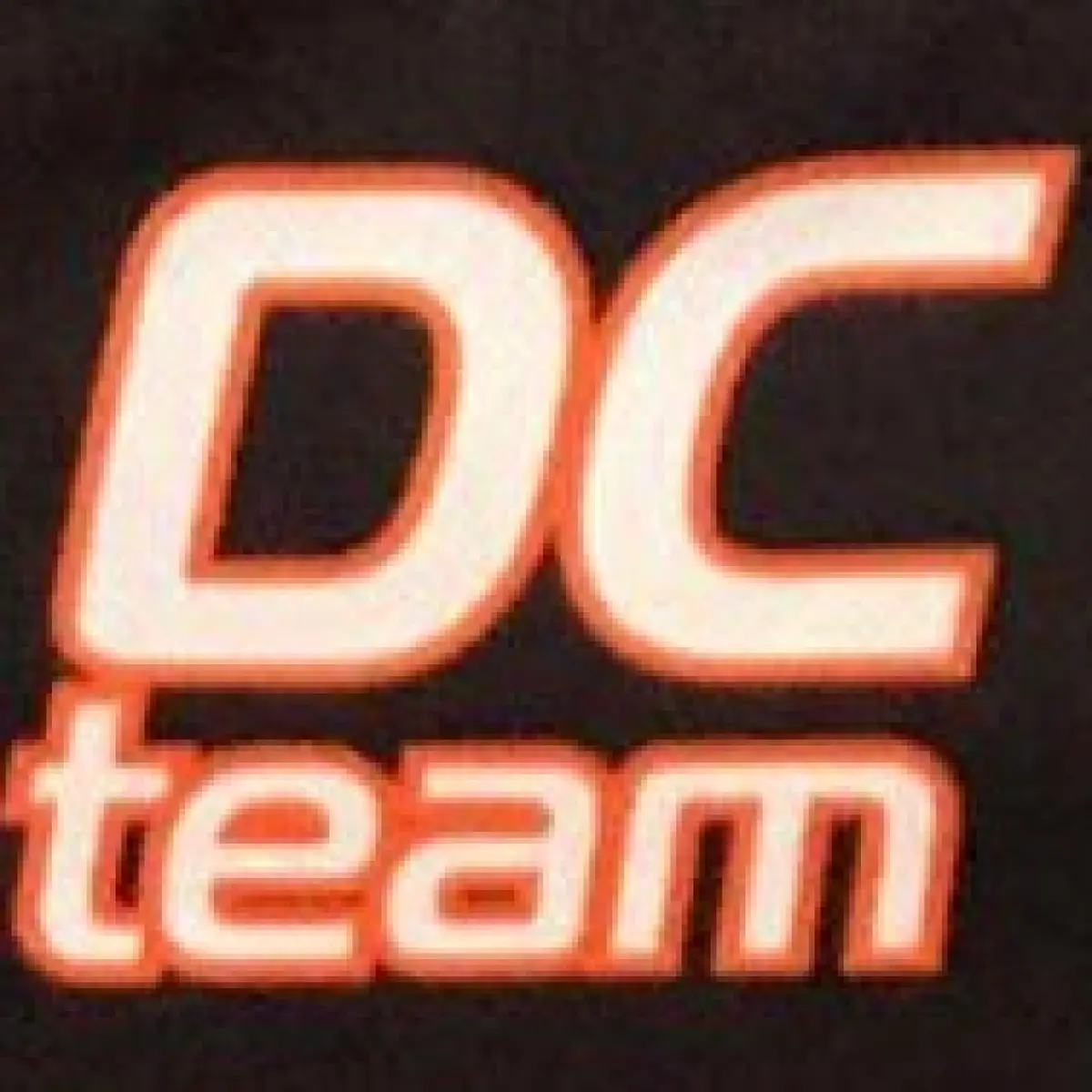 Логотип DC TEAM